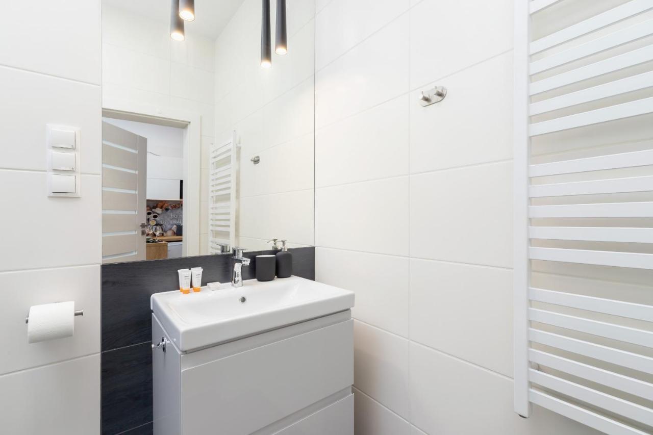 Krakow Trendy Studio Apartments By Noclegi Renters Εξωτερικό φωτογραφία